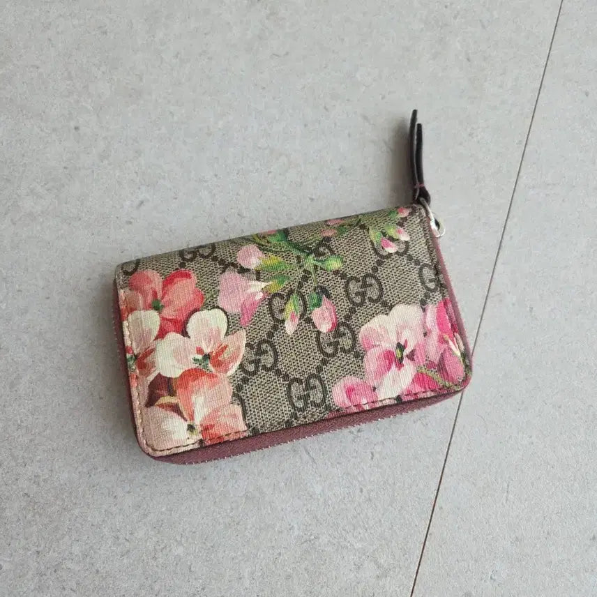 [BUNJANG] Gucci Bloom Zipped Card Wallet / 구찌 블룸지퍼카드지갑