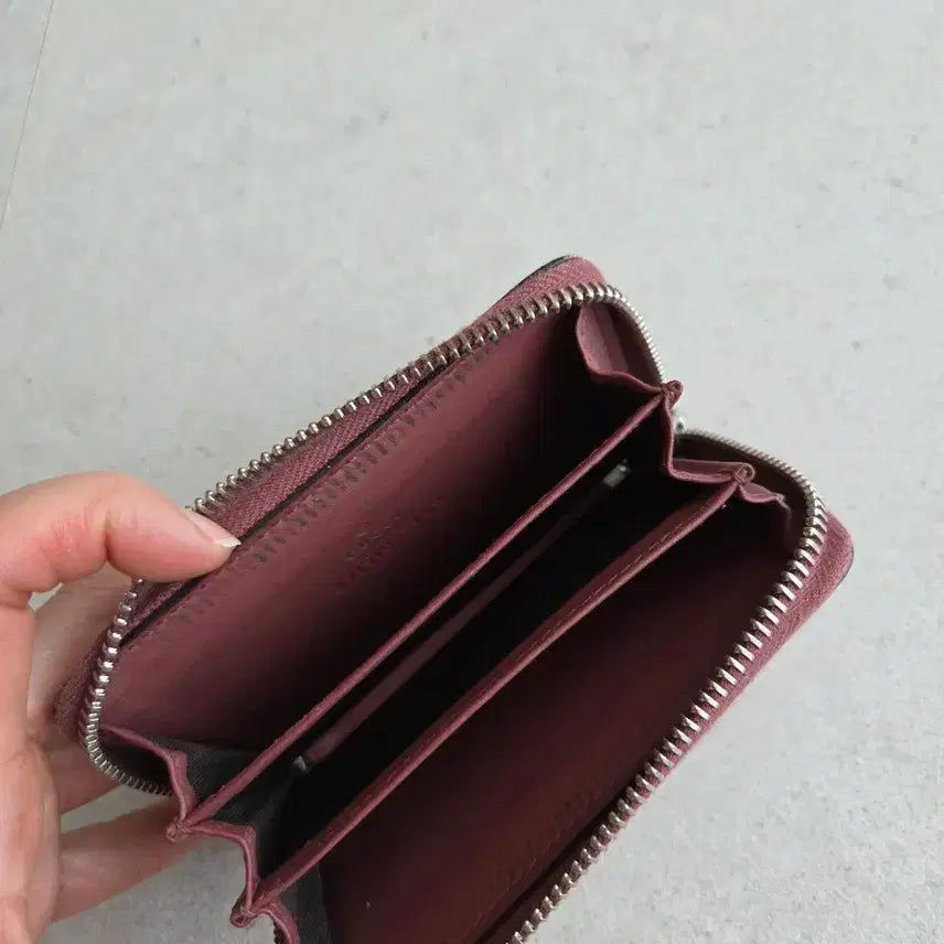 [BUNJANG] Gucci Bloom Zipped Card Wallet / 구찌 블룸지퍼카드지갑