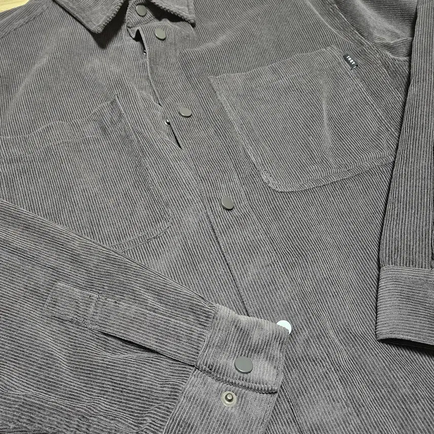 [SOLD OUT] TBJ 세미오버핏 코듀로이 아우터형 셔츠 차콜 L