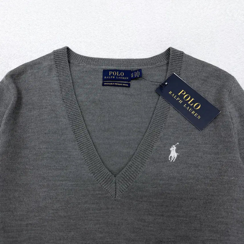 [SOLD OUT] [80] 미사용 폴로 그레이 브이넥 니트