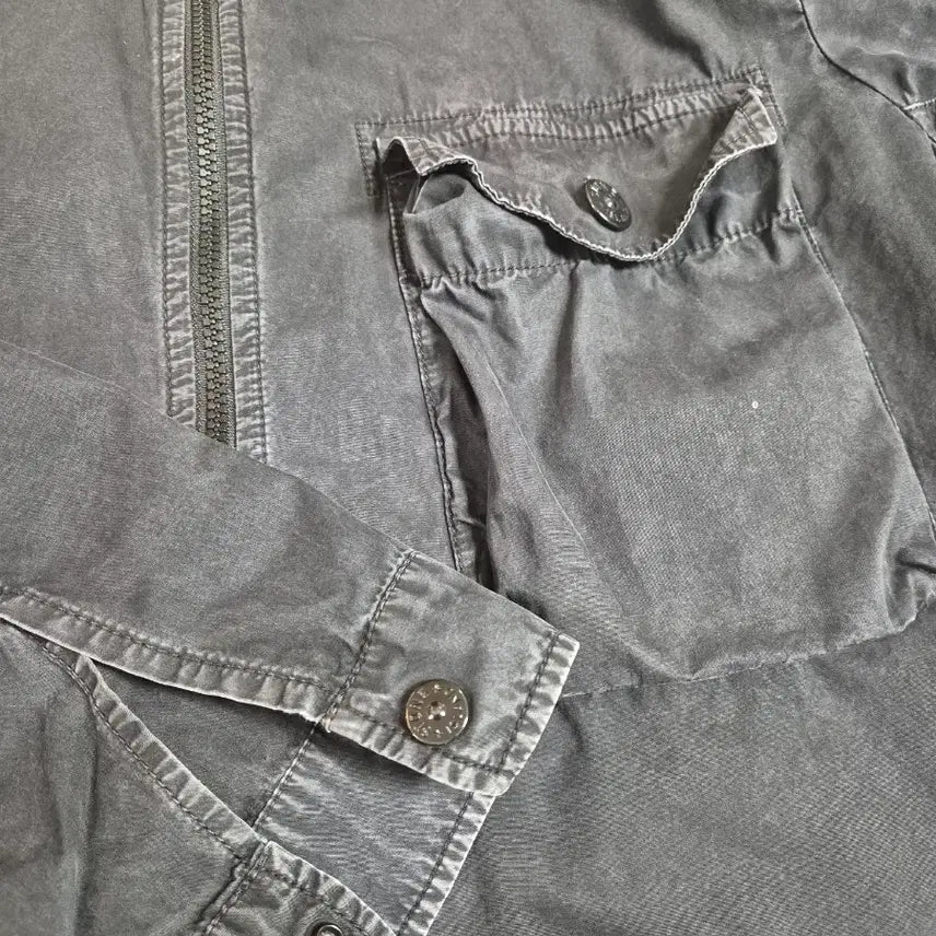 [SOLD OUT] 스톤아일랜드 21ss  올드이펙트 오버셔츠 블랙 L