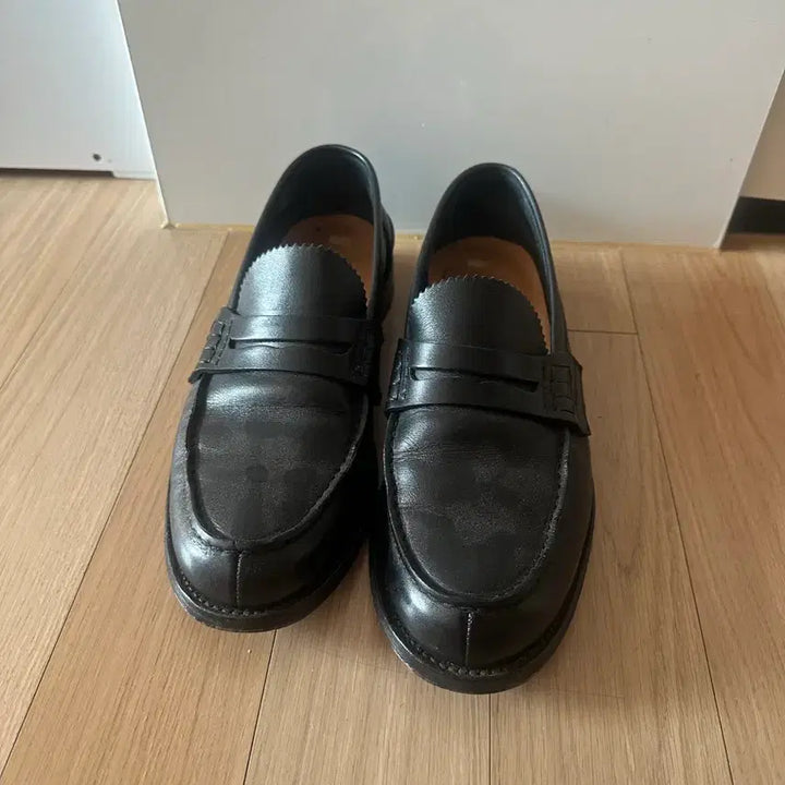 [SOLD OUT] 처치스 펨브레이 로퍼 uk8