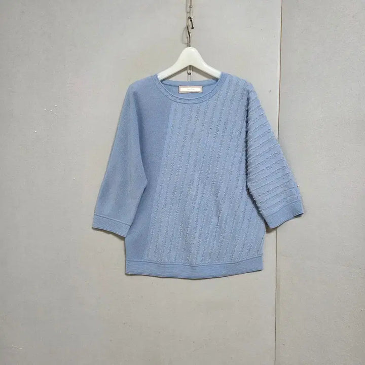 [BUNJANG] Aizatbaba Blue Knit Sweater / 아이잣바바 블루 니트 n3461