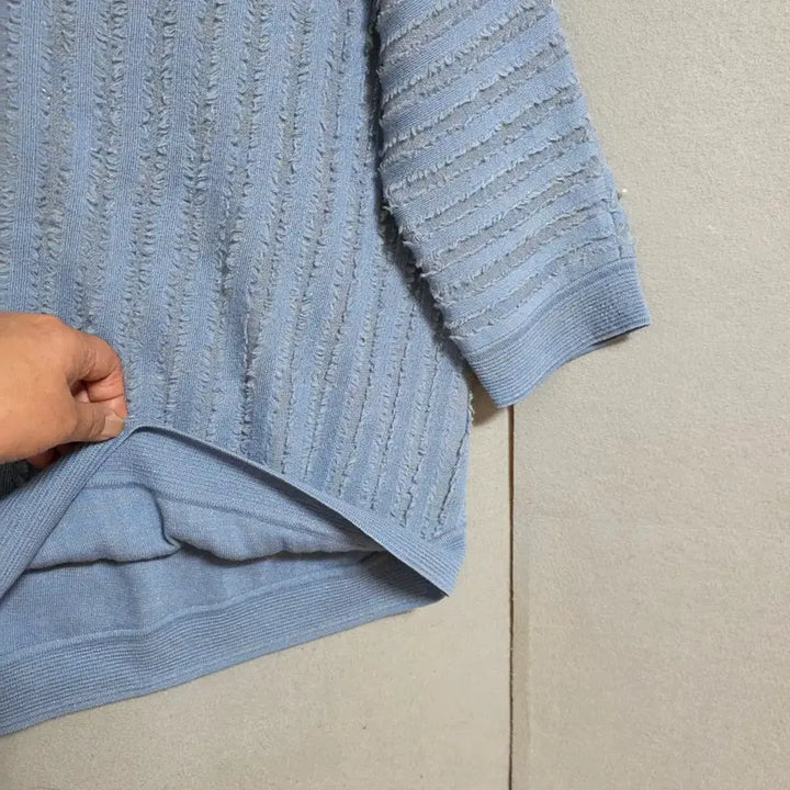 [BUNJANG] Aizatbaba Blue Knit Sweater / 아이잣바바 블루 니트 n3461