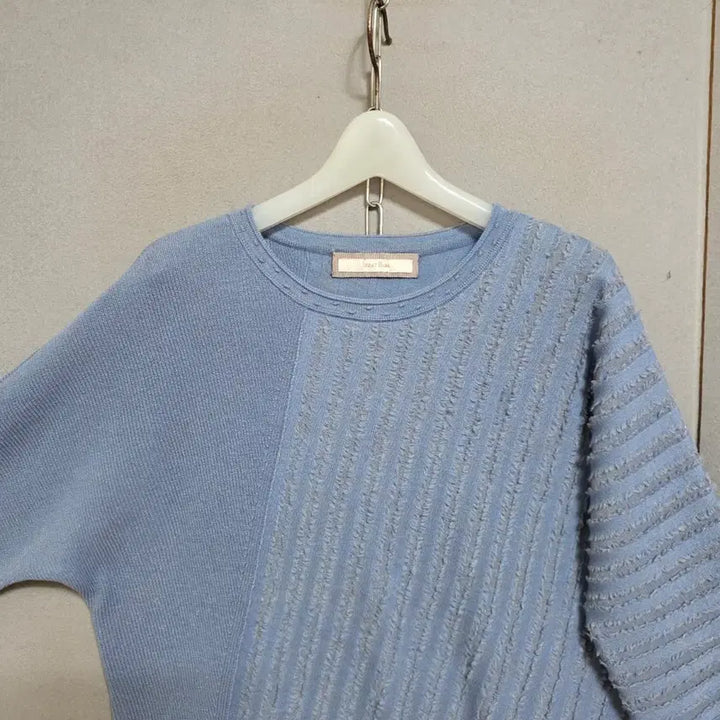 [BUNJANG] Aizatbaba Blue Knit Sweater / 아이잣바바 블루 니트 n3461