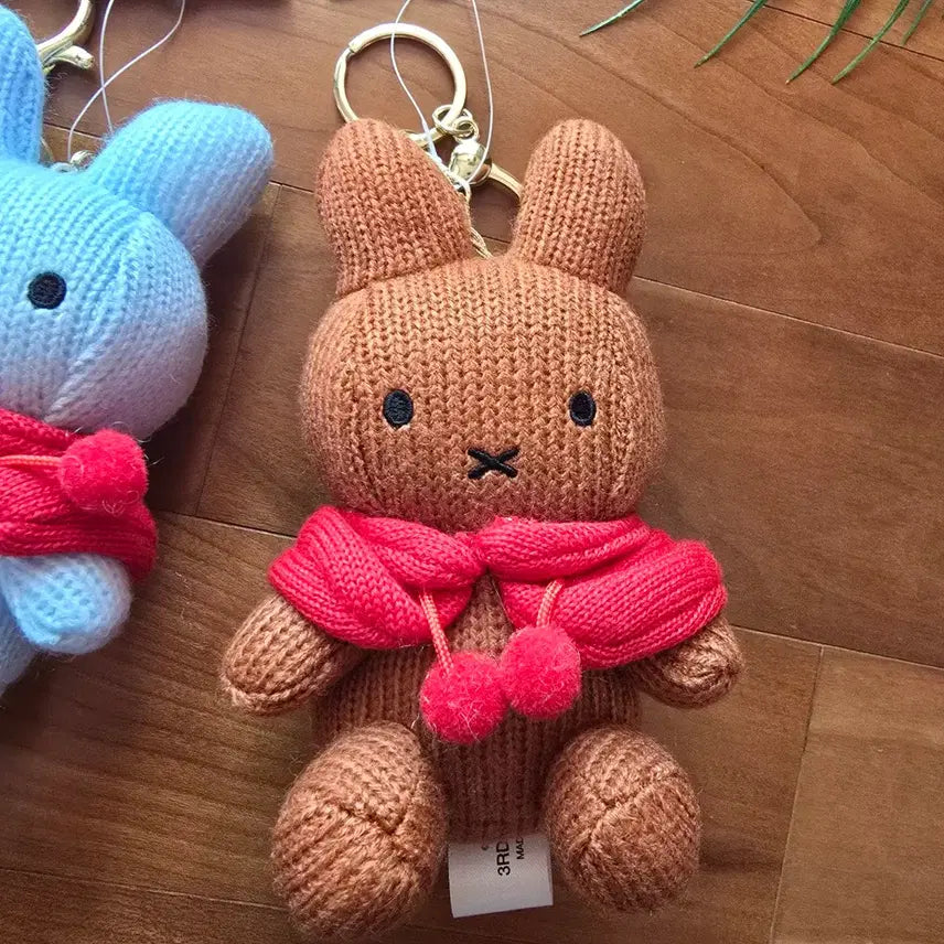 [BUNJANG] Miffy Knit Cape Doll Keyring / (새상품) 미피 니트 망토 인형 키링 3종