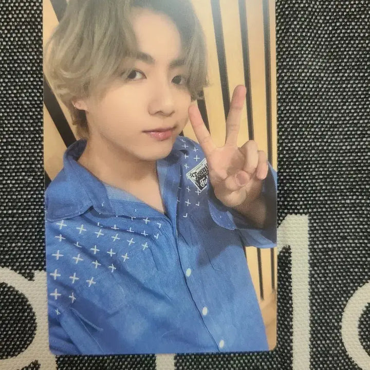 [BUNJANG] BTS Jungkook BE Soundwave M2U Lucky Draw Photocard Grammy / 정국 BE 사웨 엠투유 m2u 럭드 럭키드로우 사운드웨이브 포카 그래미