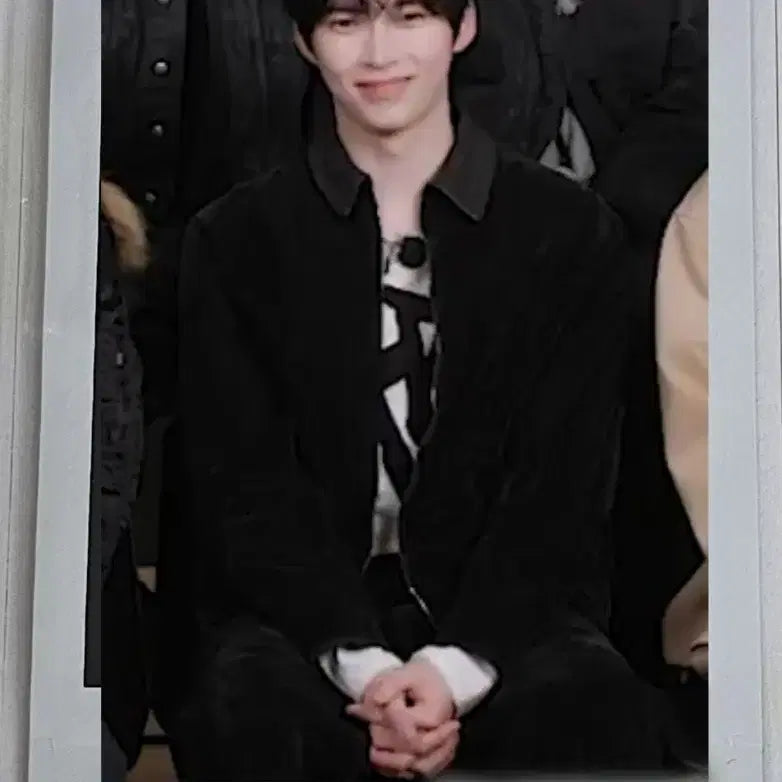[BUNJANG] ZB1 (Zhang Hao) Sung Hanbin POB Signed Polaroid / 제베원 zb1 성한빈 미공개 싸인 폴라로이드 싸폴 polaroid