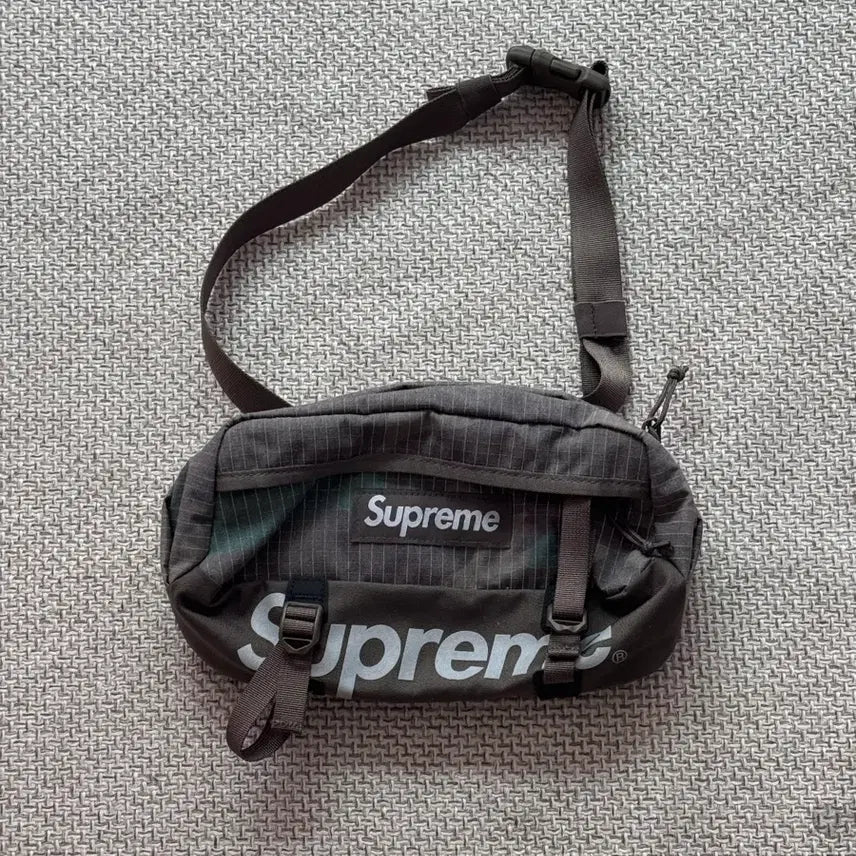 [BUNJANG] Supreme Waist Bag Khaki / 슈프림 웨이스트백 카키