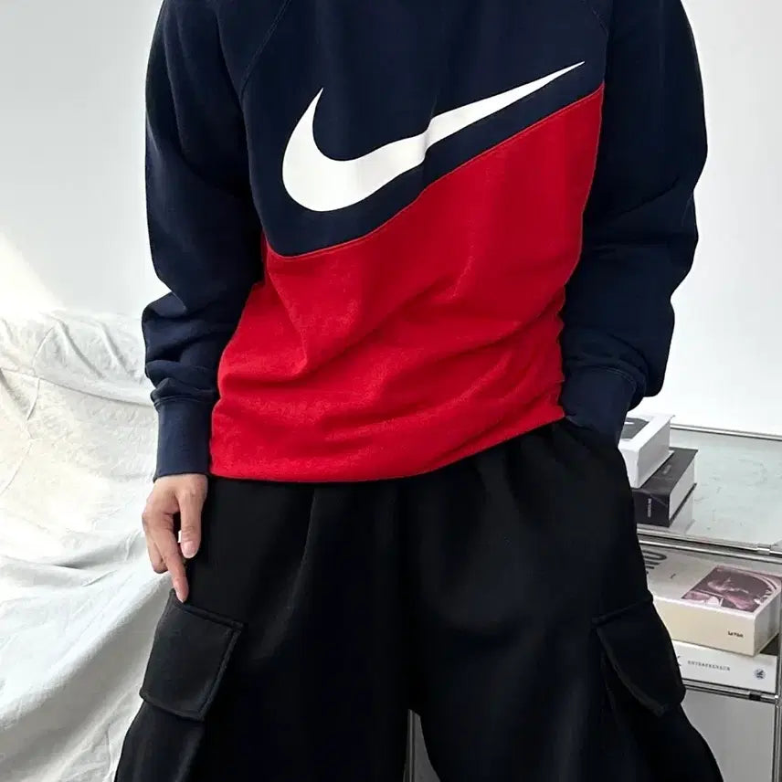[SOLD OUT] 나이키 배색 빅로고 맨투맨 L