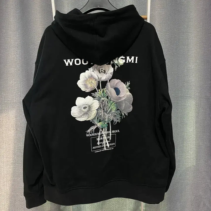 [BUNJANG] Wooyoungmi Flower Back Logo Hoodie / [ 50 ] 우영미 플라워 백로고 프린팅 후드티