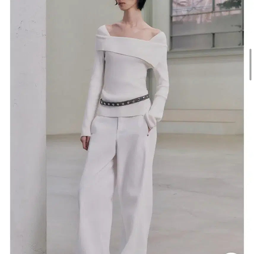 [BUNJANG] MIXXO Button Up Asymmetrical Shoulder Pullover Ivory (L) / 새상품 택o) 미쏘 버튼 업 언발숄더 풀오버 아이보리