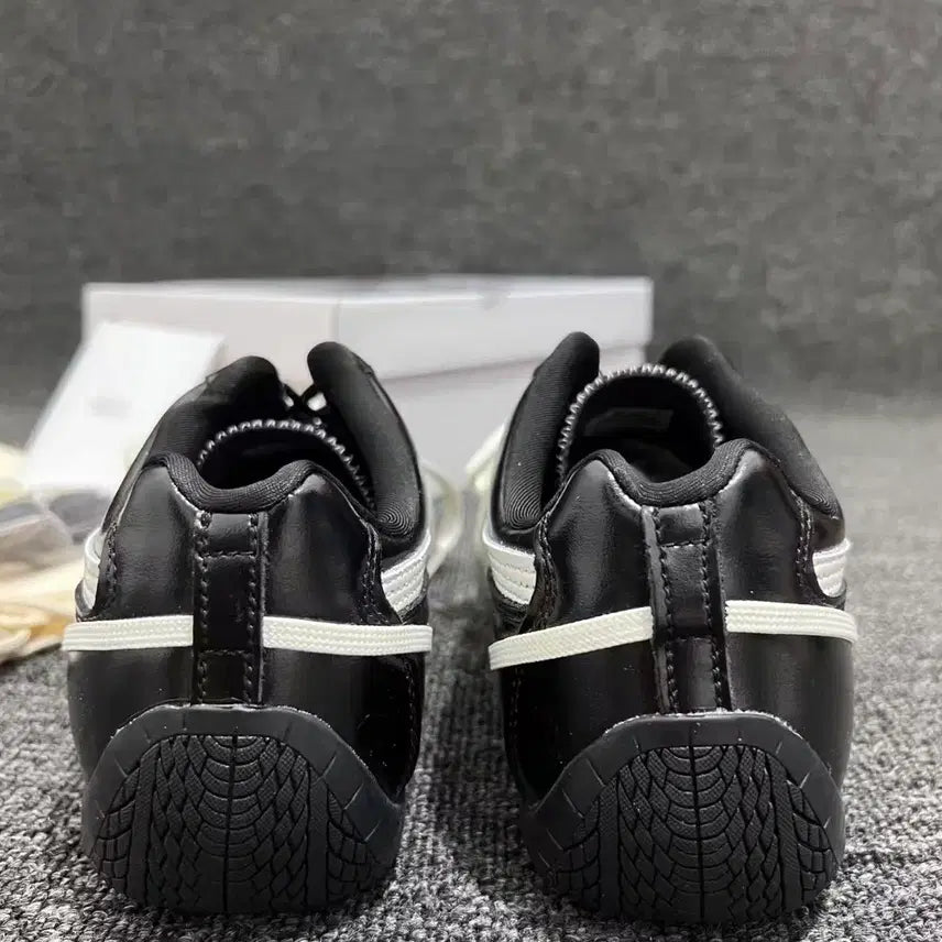 [BUNJANG] MA X ROSE Speedcat PRM Black Warm White 240mm Sneakers / 마 x 로제 스피드캣 PRM 블랙 웜 화이트 240mm
