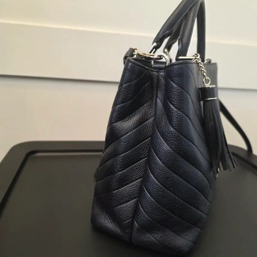 [BUNJANG] MSTORECITY Neo Luce Black Tote Bag / Shoulder Bag / 메트로씨티 네오 루체 블랙 V백 토트겸숄더백