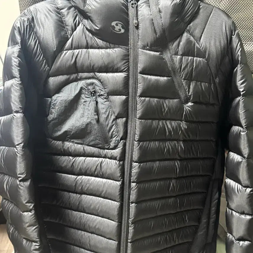 [BUNJANG] Sansan Gear Lightweight Padded Jacket - Black, Size 2 / 산산기어 경량패딩 블랙 2사이즈