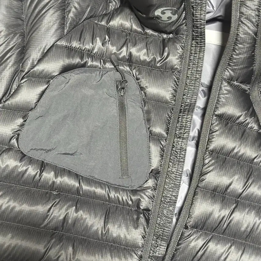 [BUNJANG] Sansan Gear Lightweight Padded Jacket - Black, Size 2 / 산산기어 경량패딩 블랙 2사이즈