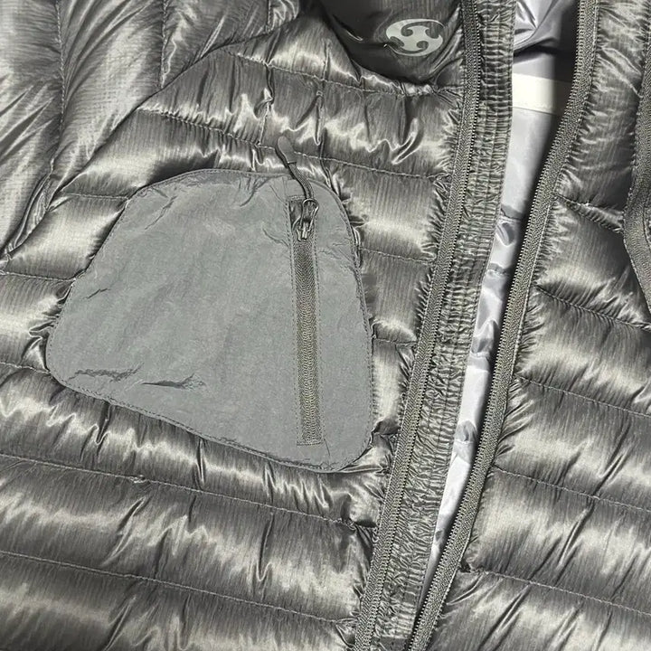 [BUNJANG] Sansan Gear Lightweight Padded Jacket - Black, Size 2 / 산산기어 경량패딩 블랙 2사이즈