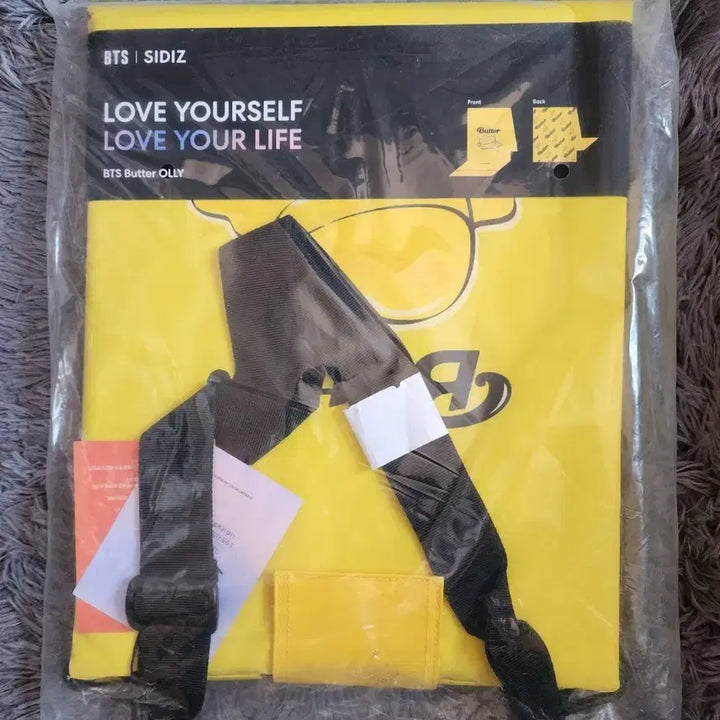 [BUNJANG] BTS Butter Portable Chair / BTS 휴대용 의자