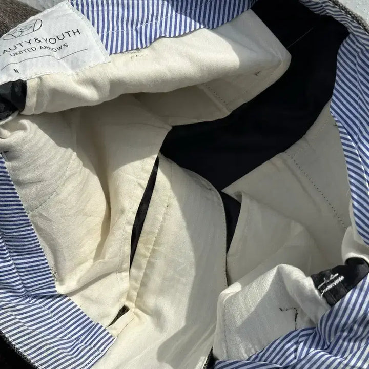 [BUNJANG] JP Beautiful &amp; Youth Wool Blend Slacks (30) / JP 뷰티풀앤유스 울 블렌드 슬랙스 바지 (30)