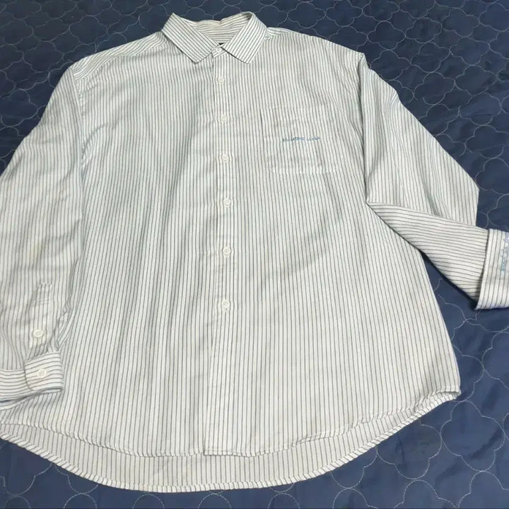 [BUNJANG] Diamond Layla Poly-Blend Striped Long Sleeve Shirt (Blue, XL) / 다이아몬드레이라 폴리혼방 스트라이프 긴팔셔츠 블루 (XL)