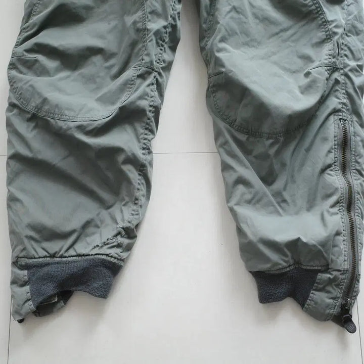 [BUNJANG] USAF Isratex F-1B Extreme Cold Weather Pants / 80s 미군 오리지널 USAF Type F-1B 극동계용 바지