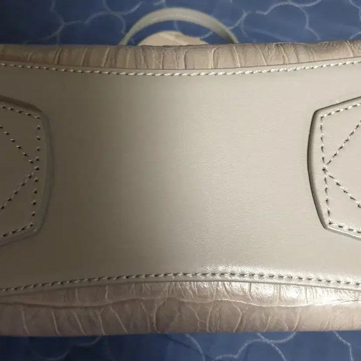 [BUNJANG] Geiger Nuovo Leather Dot Bag - Ultimate Gray (Discontinued) / (단종매물) 가이거 누오보 가죽 도트백 얼티미트 그레이