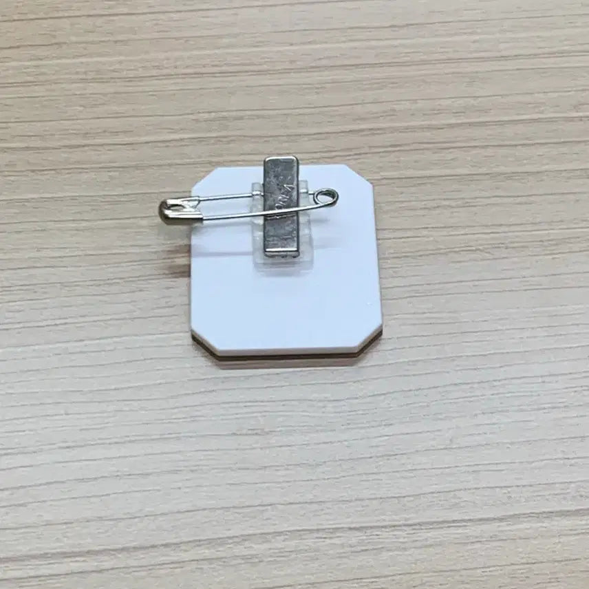 [BUNJANG] BTS Suga Love Yourself Acrylic Badge / 슈가 럽셀콘 아크릴 뱃지 방탄소년단