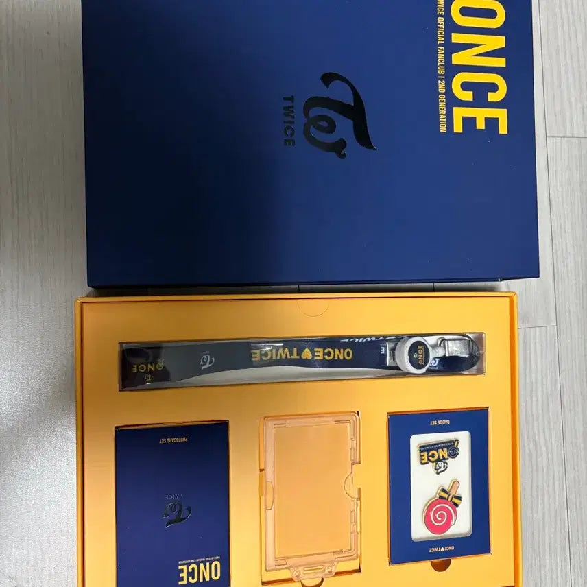 [BUNJANG] TWICE ONCE 2nd Fanclub Goods / 트와이스 ONCE 2기 팬클럽 굿즈