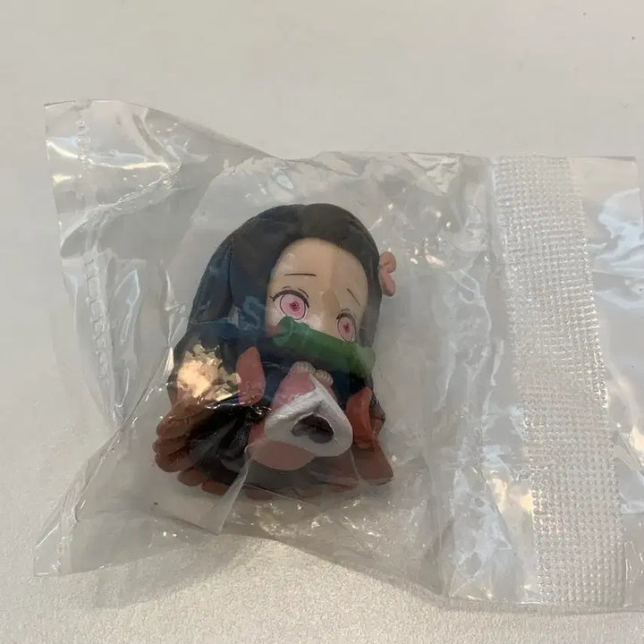 [BUNJANG] Demon Slayer Nezuko Machiboke Figure / 귀멸의 칼날 귀칼 네즈코 마치보우케 마치보케 판매