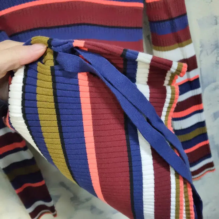 [BUNJANG] CUCKOO Ribbed Stripe Long Sleeve T-Shirt (Free Size) / 지컷 골지 스트라이프 쫀쫀 긴팔 티셔츠 free