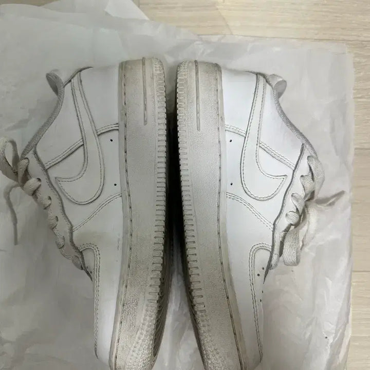 [BUNJANG] Nike Air Force 230 Sneakers / 나이키 에어포스 230