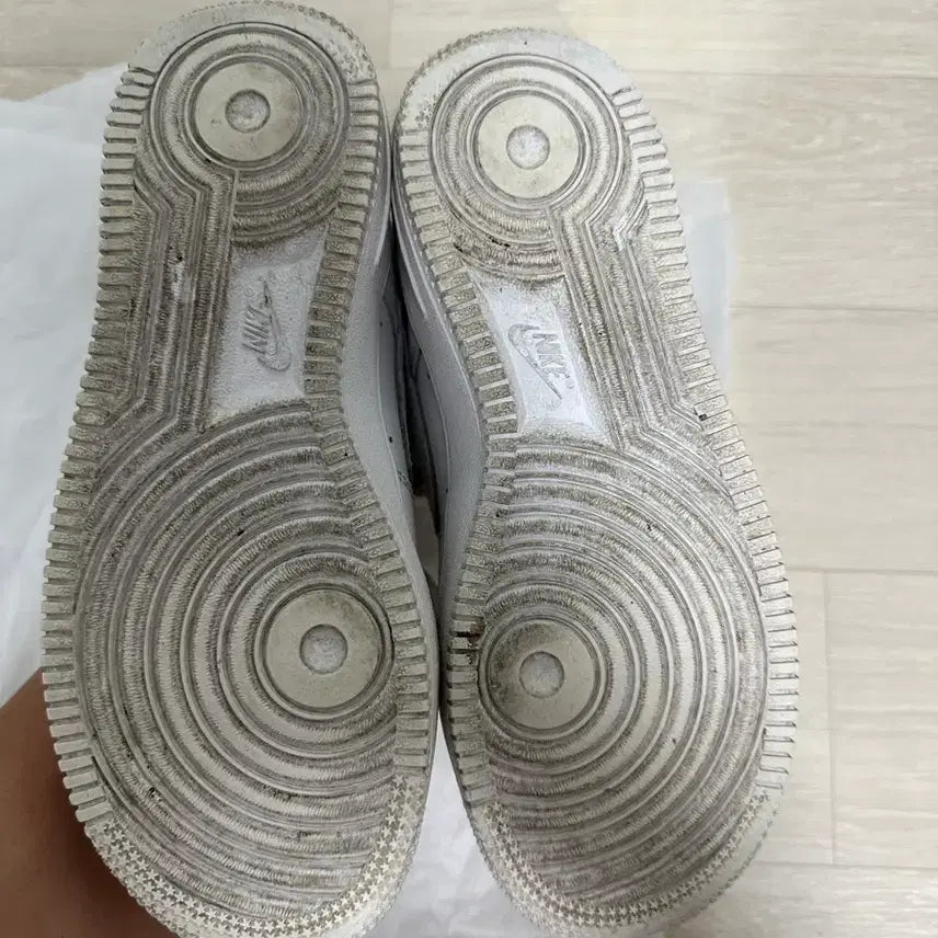 [BUNJANG] Nike Air Force 230 Sneakers / 나이키 에어포스 230