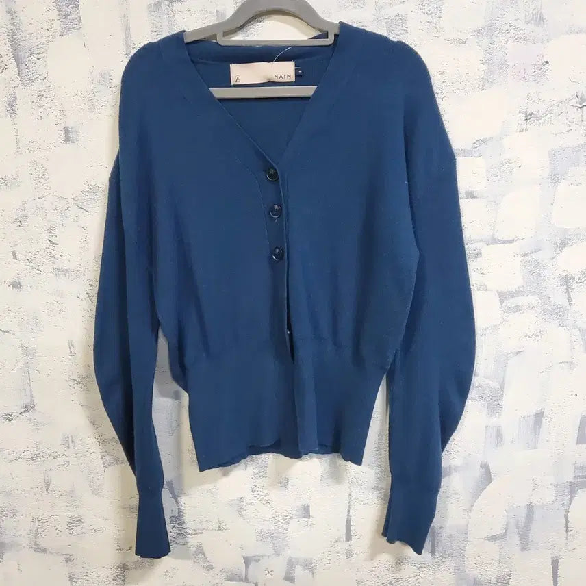 [BUNJANG] NAIN Blue V-Neck Cardigan (Free Size) / NAIN 나인 블루 브이넥 가디건 free