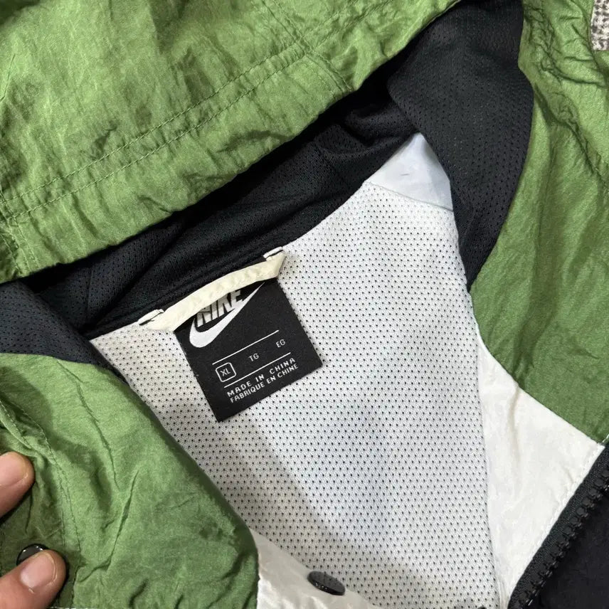 [BUNJANG] Nike Double Swoosh Windbreaker Jacket / 나이키 더블스우시 바람막이