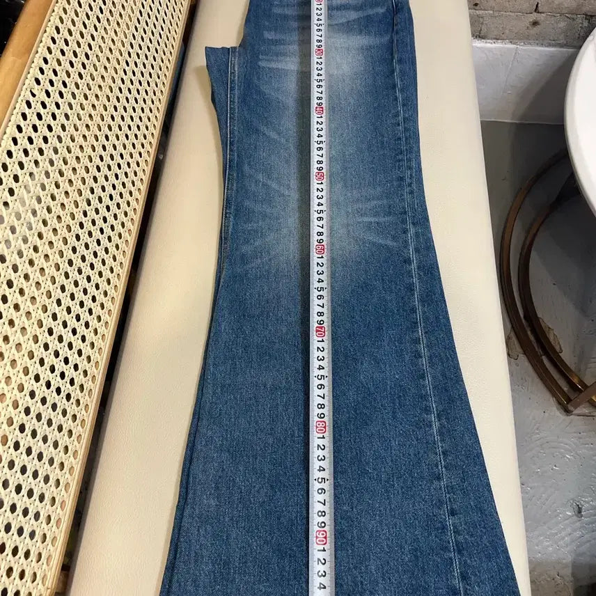 [BUNJANG] TIME Wide Denim Pants Bootcut Light Wash / 네고사절24년타임 TIME 와이드 데님 팬츠 부츠컷 연청 워싱