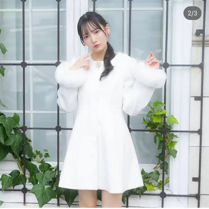 [BUNJANG] Evelyn Bijou Faux Fur Coat White / 새상품) 에블린 비쥬 퍼 코트 evelyn 스나계 그레일 화이트