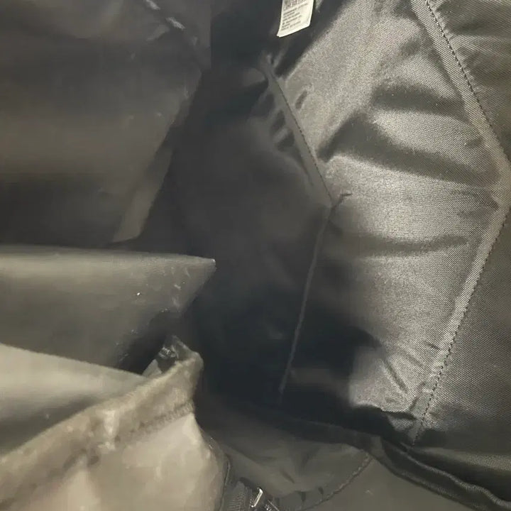 [BUNJANG] Carhartt Reflective Kickflip Backpack / 칼하트 리플렉티브 킥플립 백팩