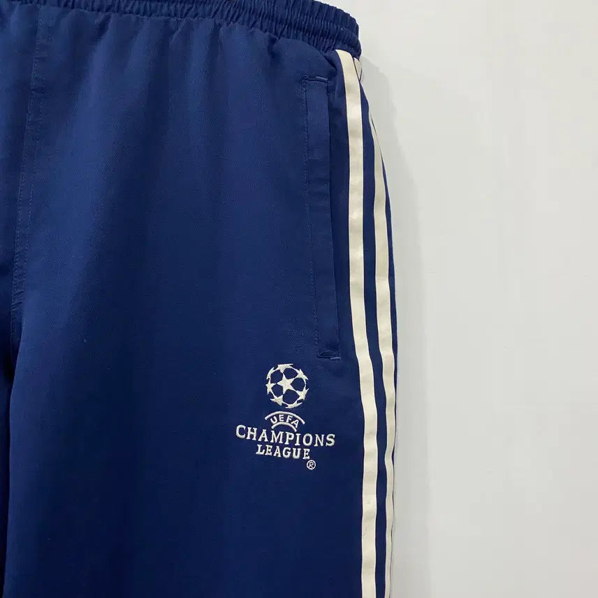 [BUNJANG] Adidas Real Madrid Champions League Training Pants (90) / 352. 아디다스 레알마드리드 챔피언스리그 트레이닝 팬츠(90)