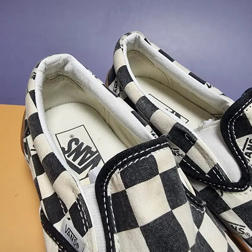 [BUNJANG] Vans Checkerboard Slip-on Black/White Sneakers / 반스 체커보드 250 슬립온 블랙/화이트
