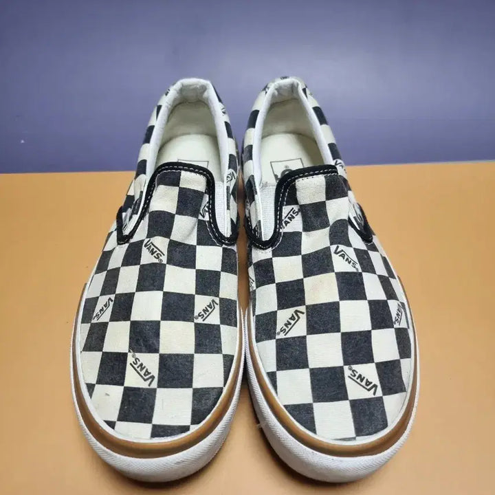 [BUNJANG] Vans Checkerboard Slip-on Black/White Sneakers / 반스 체커보드 250 슬립온 블랙/화이트