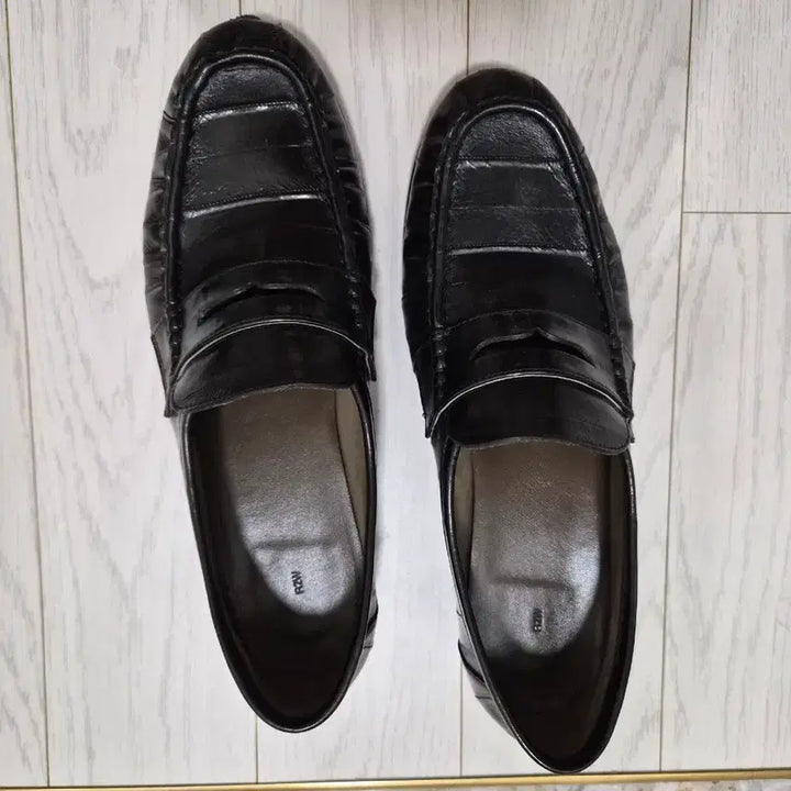 [BUNJANG] R2W Monsanto Loafer / R2W 몬산토 로퍼(26년 생산)