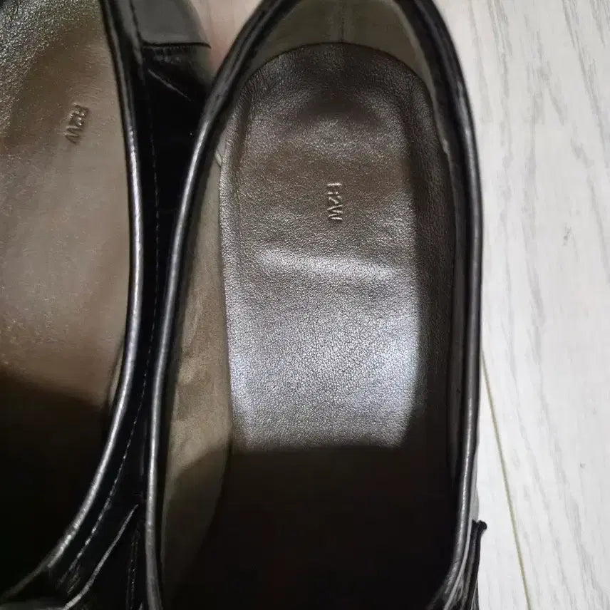 [BUNJANG] R2W Monsanto Loafer / R2W 몬산토 로퍼(26년 생산)