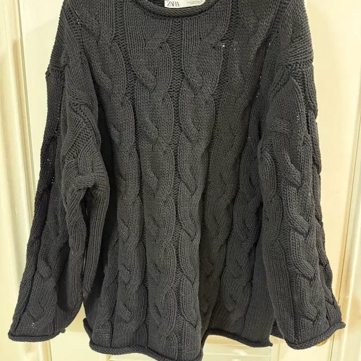 [BUNJANG] ZARA Black Cable Knit Sweater / 자라 블랙 꽈배기 니트