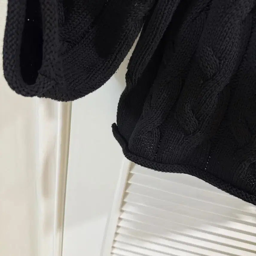 [BUNJANG] ZARA Black Cable Knit Sweater / 자라 블랙 꽈배기 니트