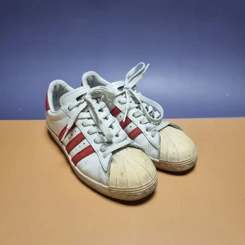 [BUNJANG] Adidas Superstar White/Red Sneakers / 아디다스 235 슈퍼스타 흰/빨 운동화