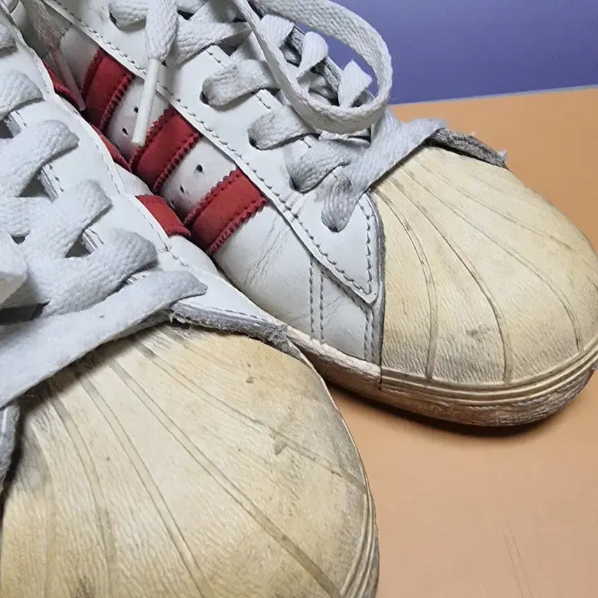 [BUNJANG] Adidas Superstar White/Red Sneakers / 아디다스 235 슈퍼스타 흰/빨 운동화