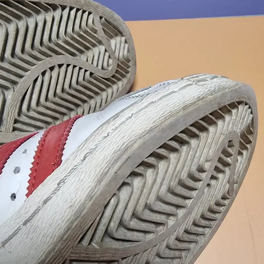 [BUNJANG] Adidas Superstar White/Red Sneakers / 아디다스 235 슈퍼스타 흰/빨 운동화