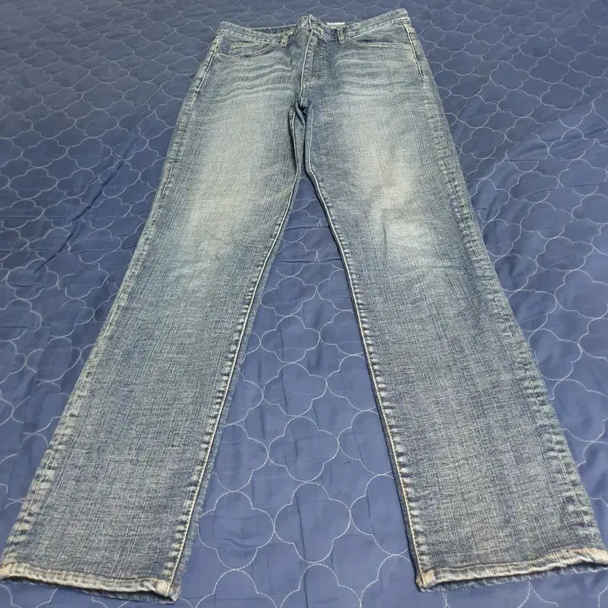 [SOLD OUT] 모드나인 MOD1ss 슬림 스트레이트 빈티지워싱 스판 데님진 (33)