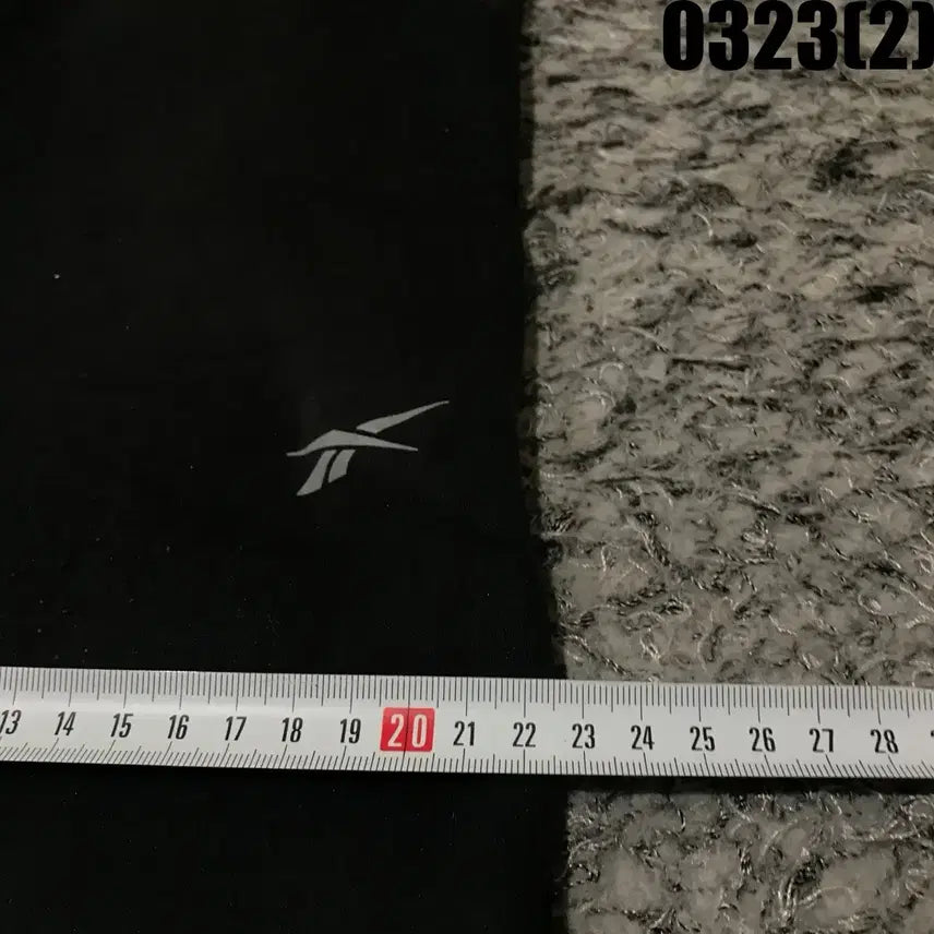 [BUNJANG] Reebok Black Training Pants L / 리복 검정색 트레이닝 바지 L