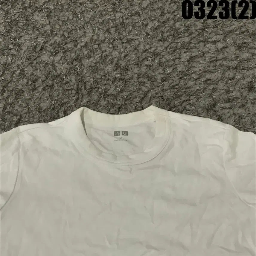 [BUNJANG] Uniqlo White Short Sleeve T-shirt (M) / 유니클로 화이트 반팔 티셔츠 m